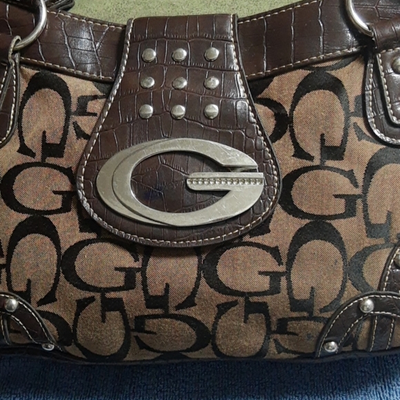 Handbag - Picture 2 of 4